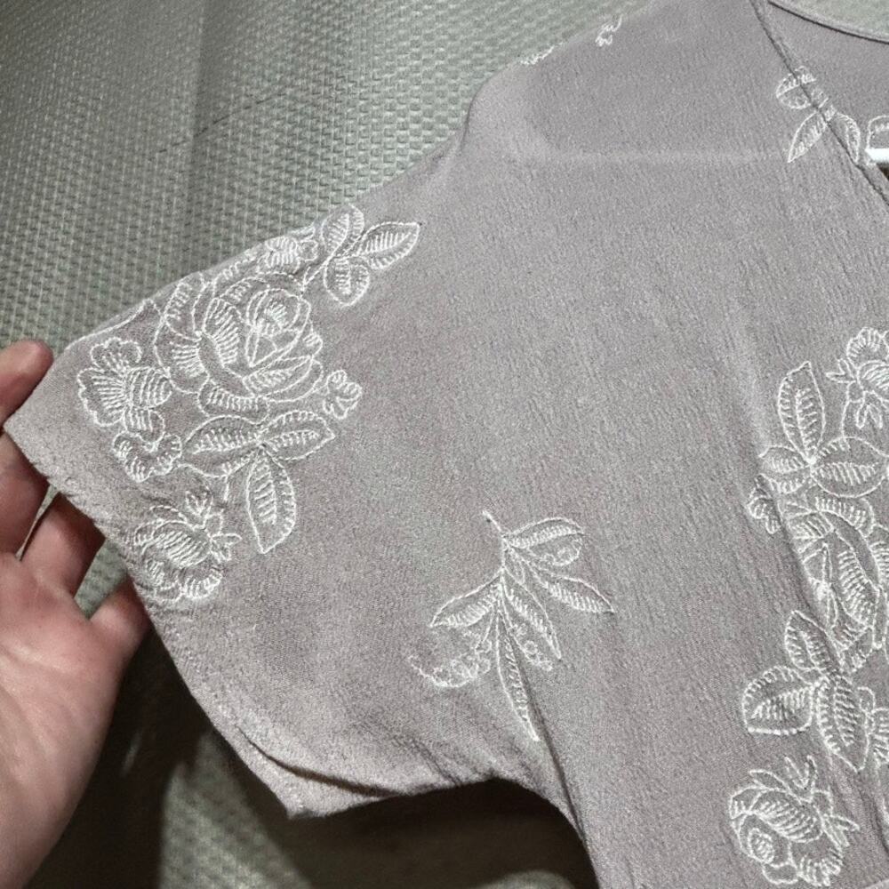 Mod Ref Taupe Embroidered Floral Dress Size S Button Front Boho Wedding Guest - Picture 3 of 11